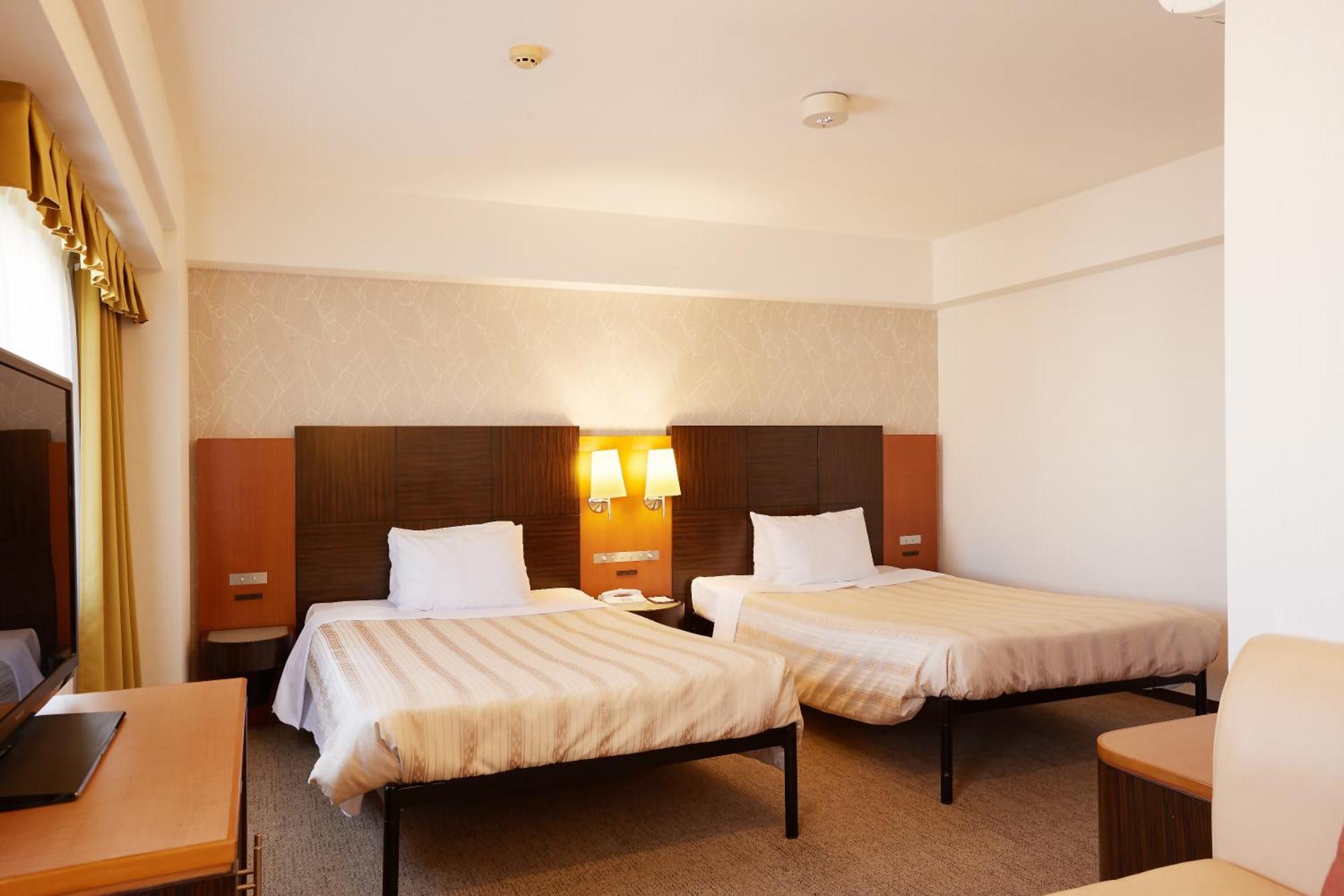 Grg Hotel Naha Higashimachi Zewnętrze zdjęcie