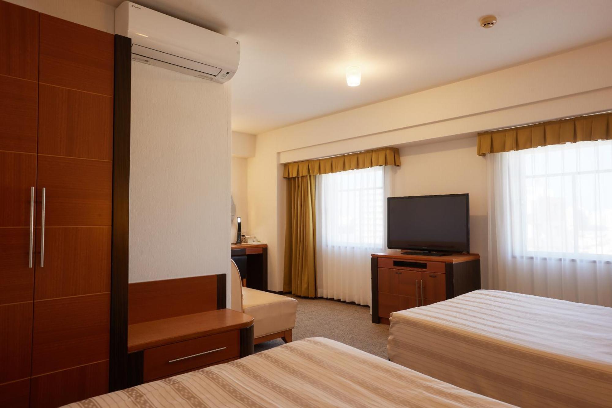 Grg Hotel Naha Higashimachi Zewnętrze zdjęcie